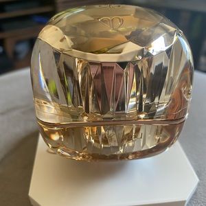 Brand New Cle de Peau, La creme 1 oz! NO BOX